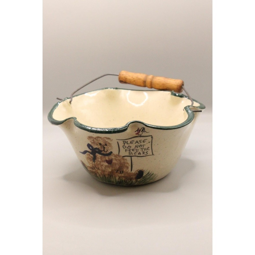 Unique Signed G Miller Art Pottery "Don't Feed The Bears" Basket Ruffled Trinket